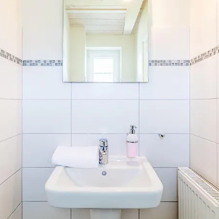 Luv & Lee By Interhome *