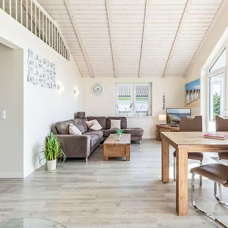 Luv & Lee By Interhome