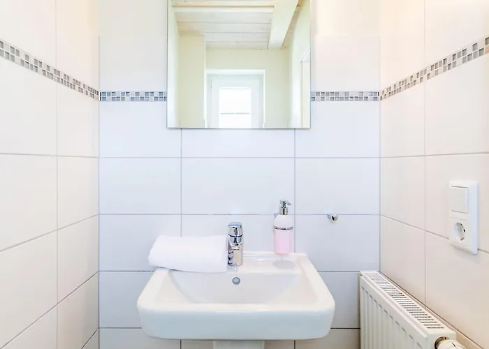 Luv & Lee By Interhome *